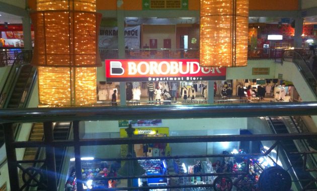 Bekti Collection: Koleksi Serba Ada di Jantung Pasar Gede